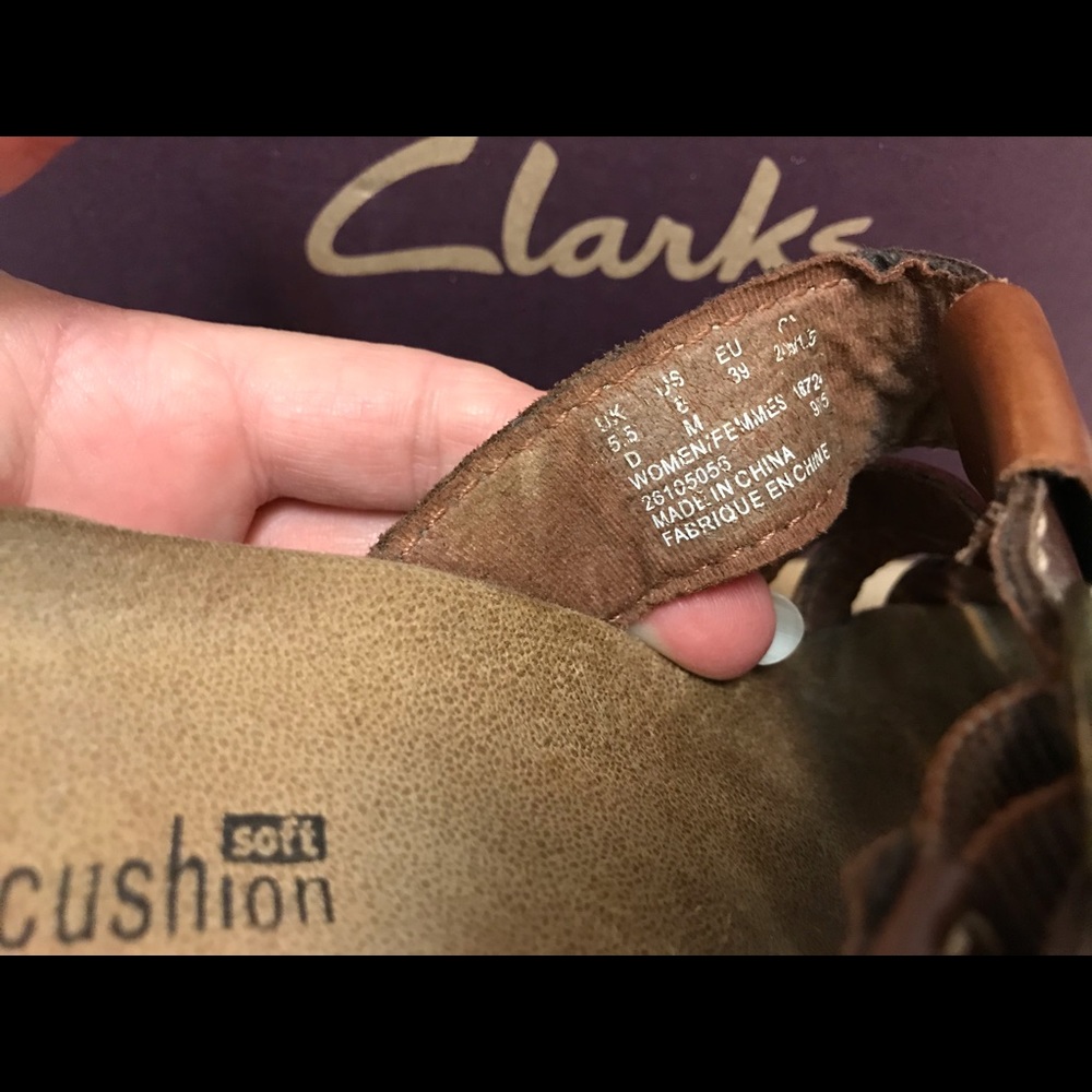 Clarks - Picture 7 of 7